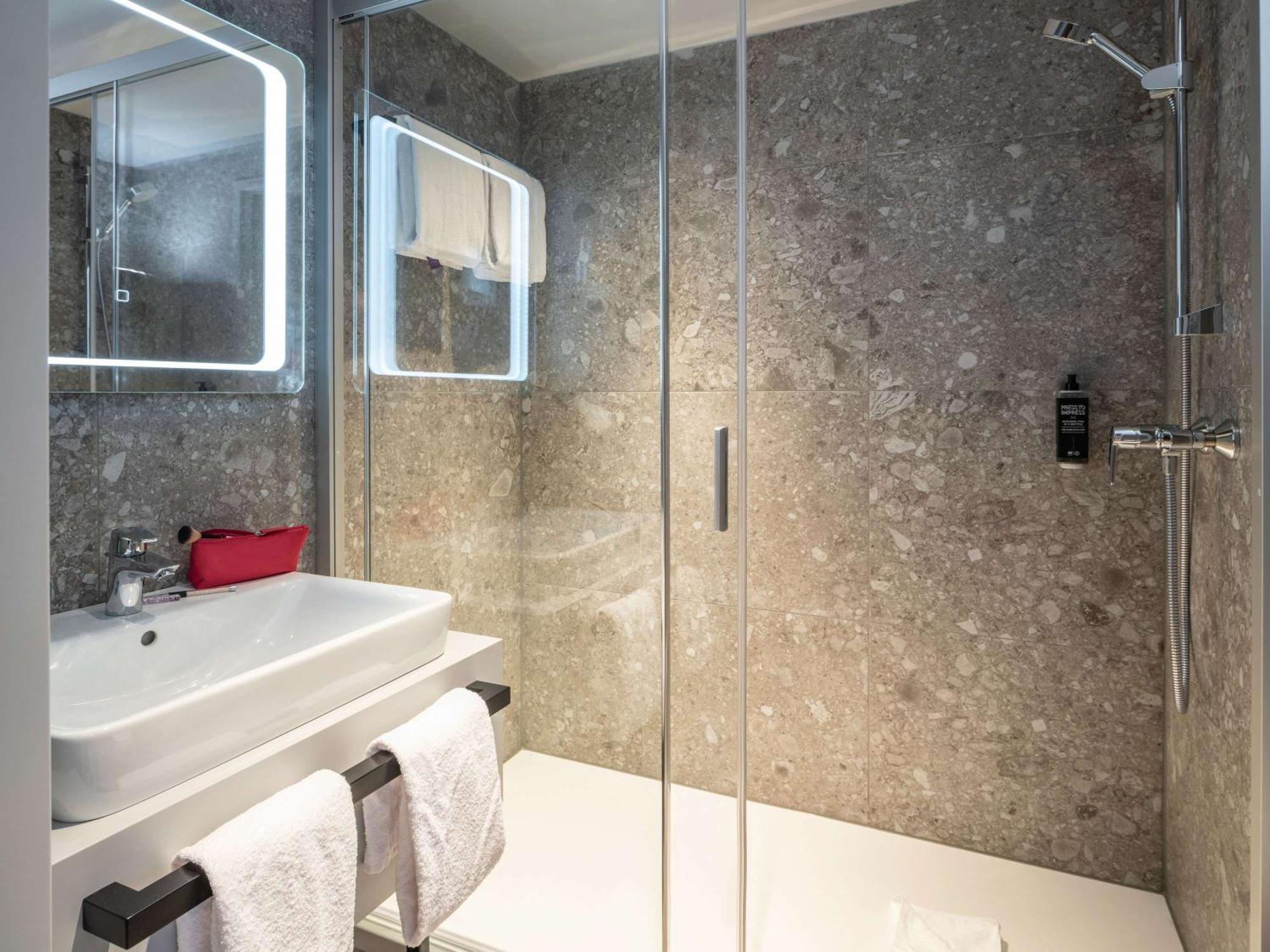 Hotel ibis Styles Graz Messe Extérieur photo